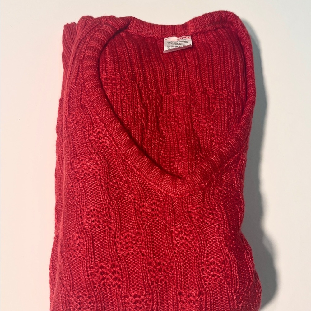 Vintage Red Cable Knit Sweater - Picture 4 of 4